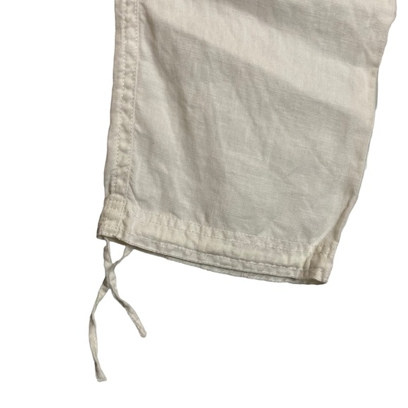 RW & Co White Cargo Pockets Capris Linen 2 - Picture 6 of 16